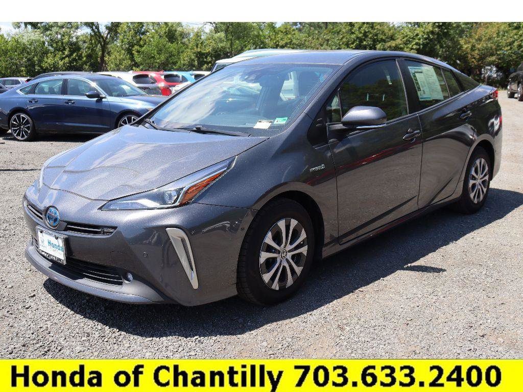 Used 2021 Toyota Prius XLE w/ Advanced Technology Package image 3