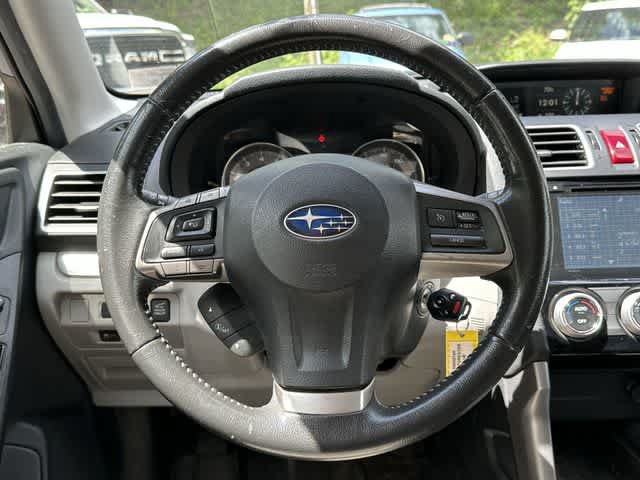 Used 2016 Subaru Forester 2.5i Limited AWD/4WD image 8