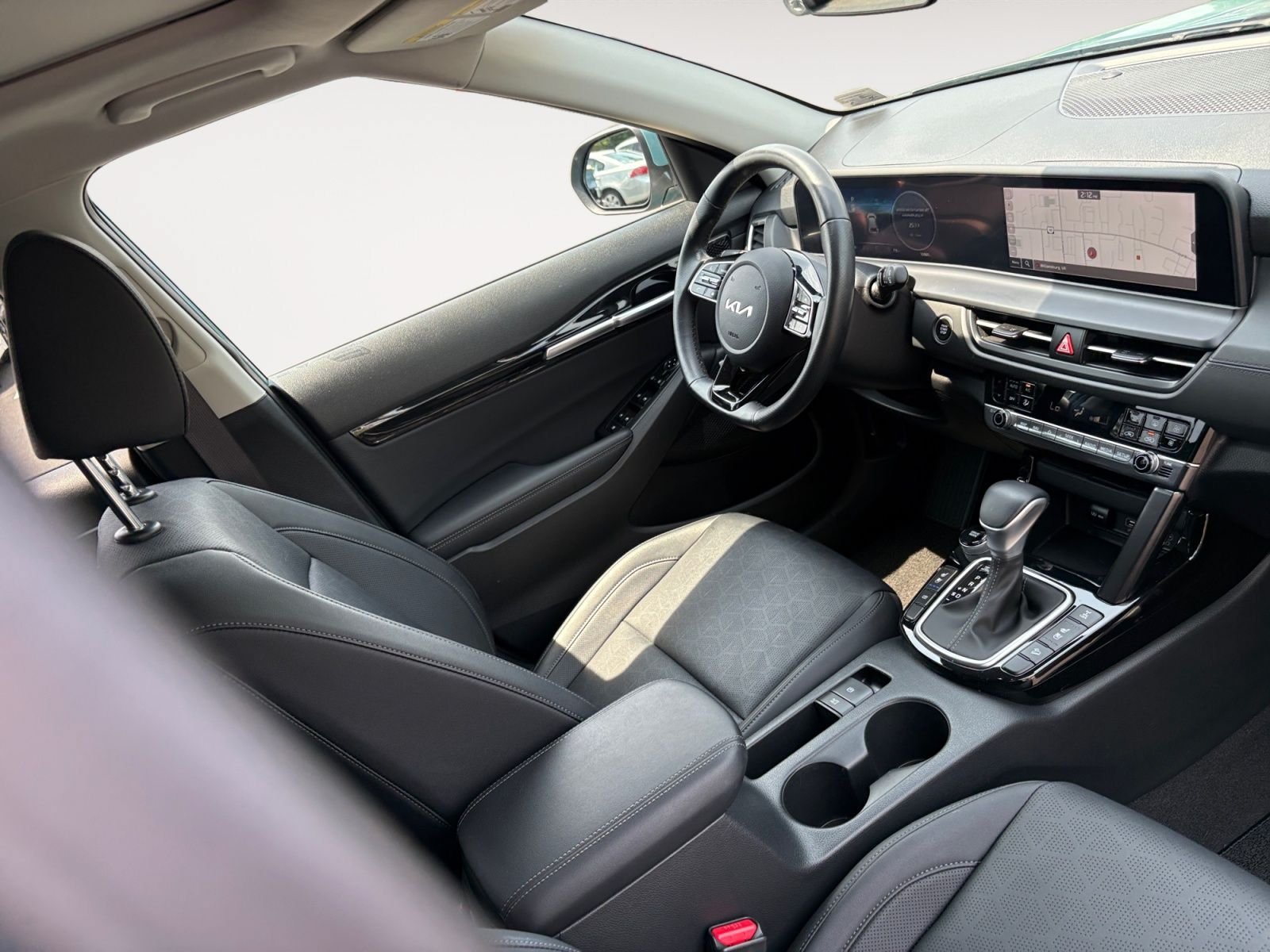 Used 2024 Kia Seltos SX w/ SX Sunroof Package AWD/4WD image 15