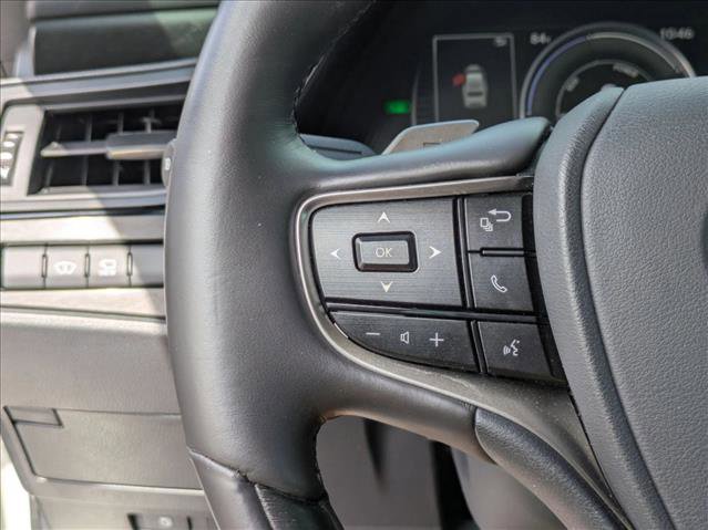 Used 2025 Lexus ES 300h w/ Technology Package FWD image 10