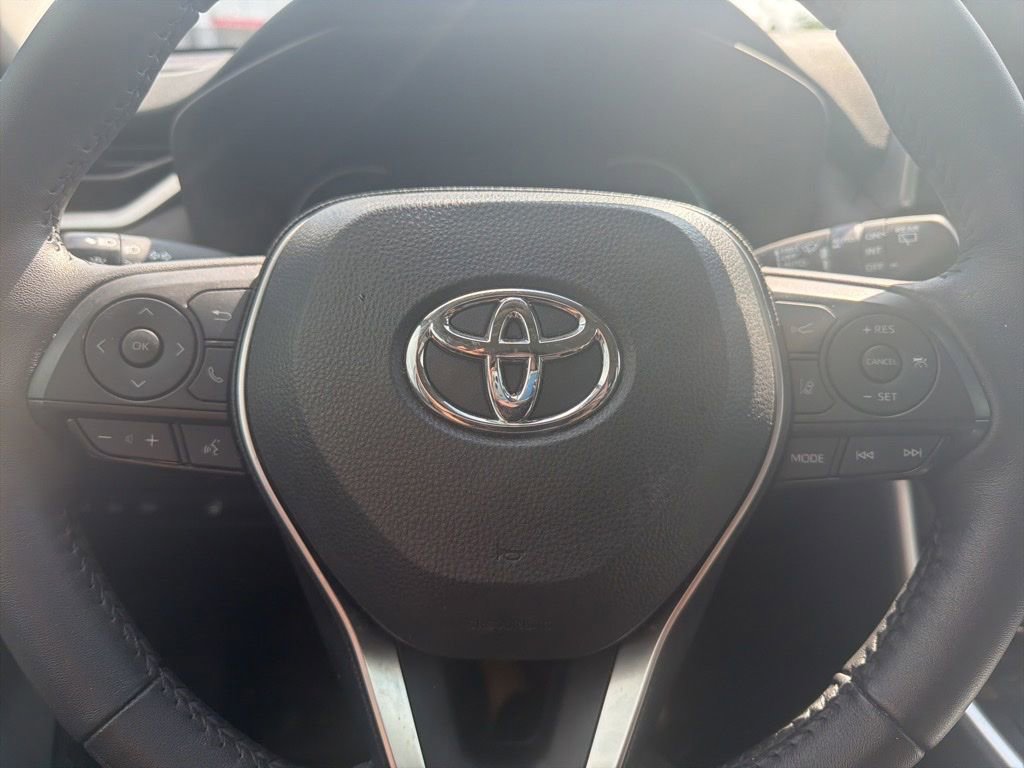 Used 2024 Toyota RAV4 XLE w/ Convenience Package AWD/4WD image 9