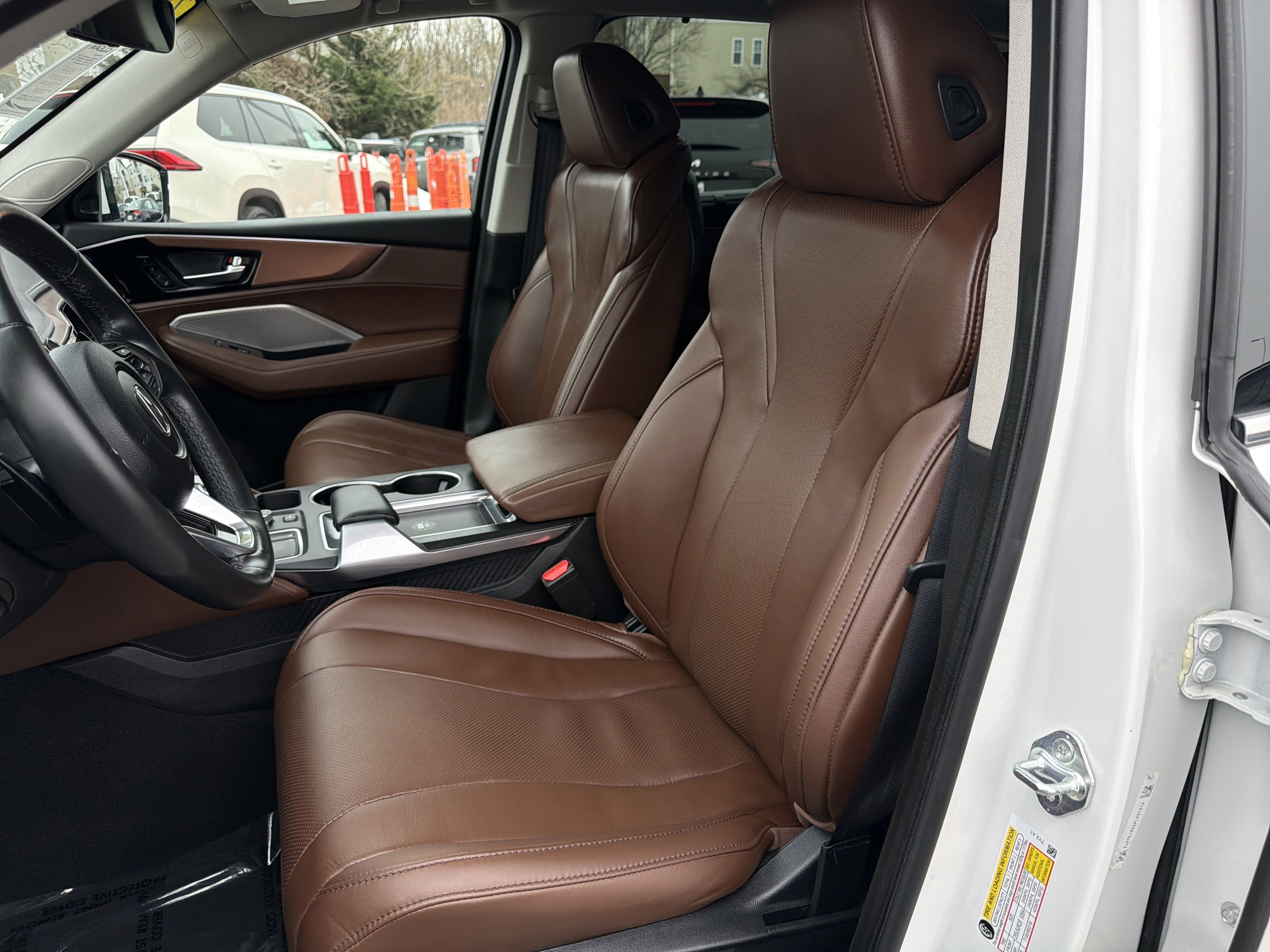 Used 2023 Acura MDX SH-AWD w/ Technology Package image 21