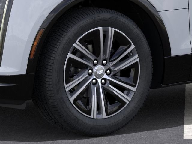 New 2026 Cadillac Lyriq Premium Luxury w/ LPO, Floor Liner Package AWD/4WD image 10
