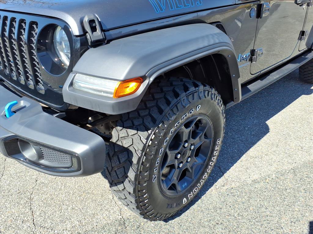 Used 2023 Jeep Wrangler Unlimited w/ Cold Weather Group AWD/4WD image 8