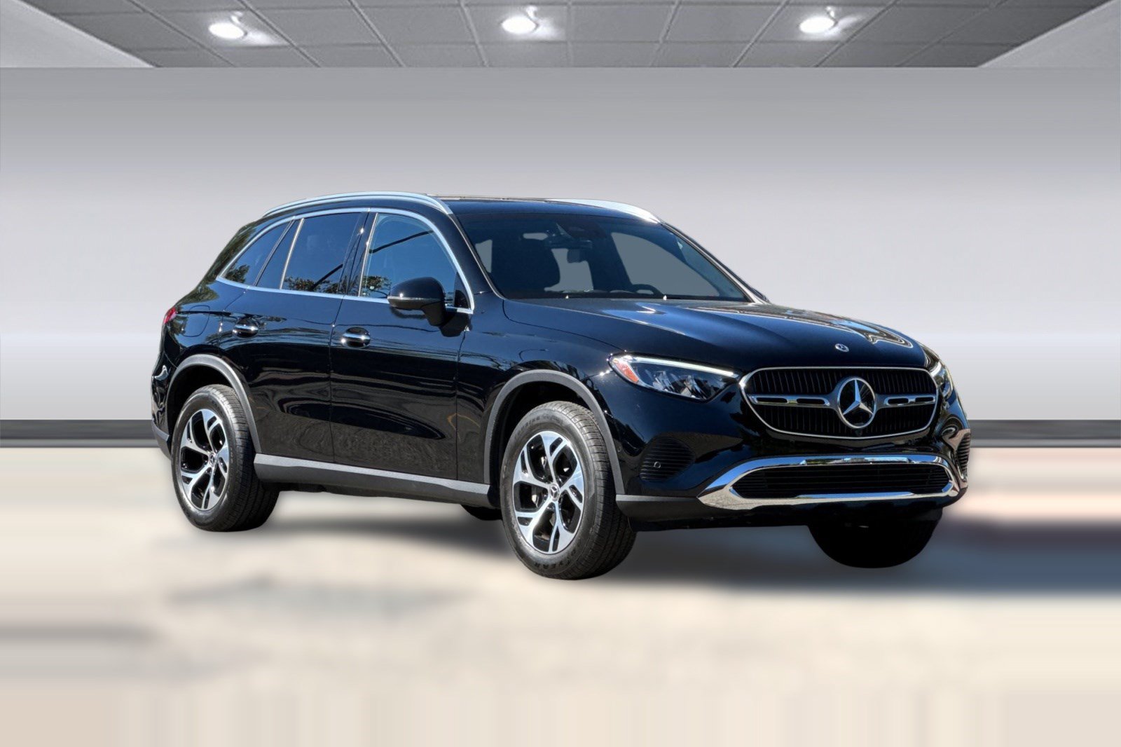 Used 2026 Mercedes-Benz GLC 350e 4MATIC image 7
