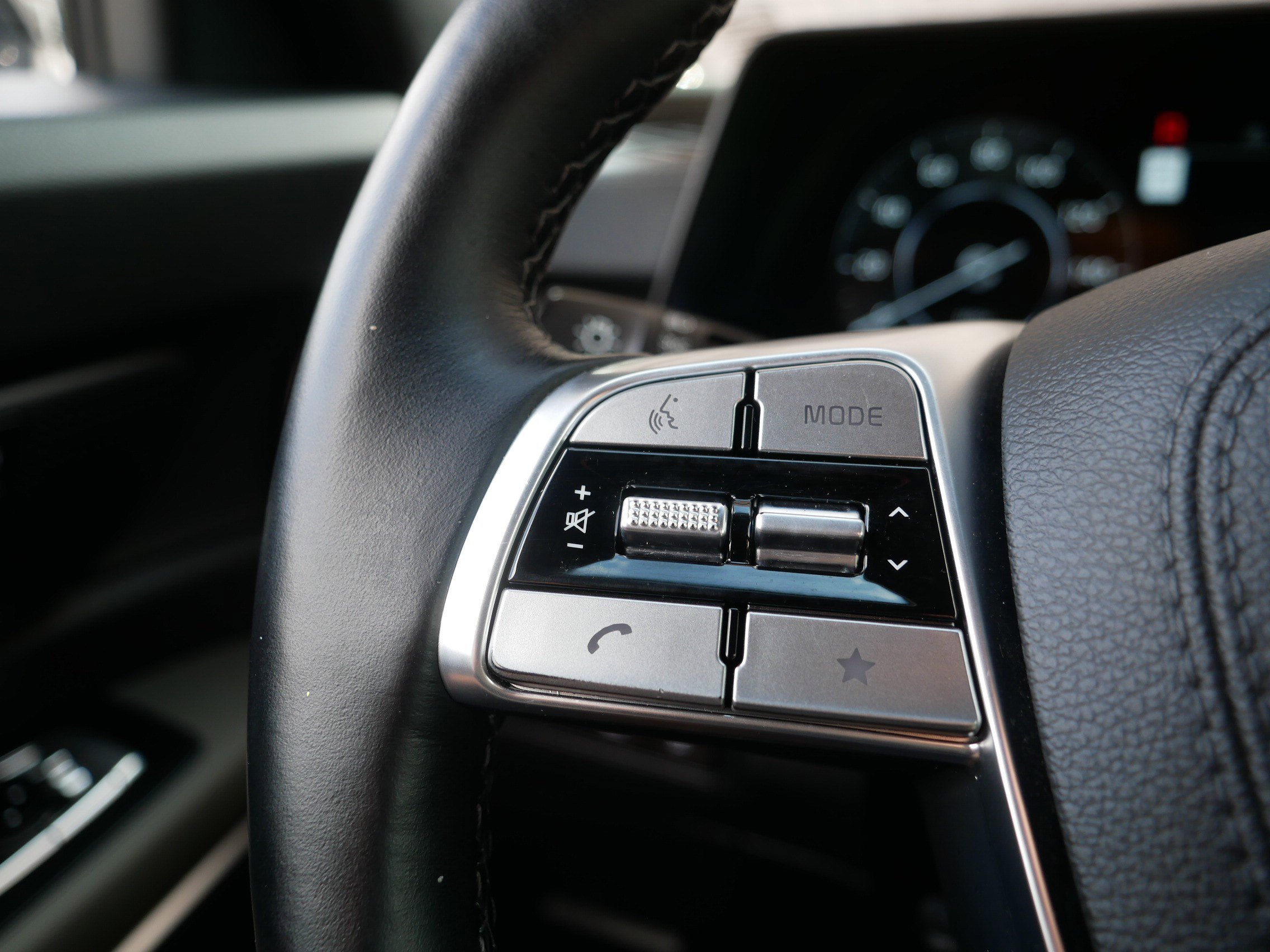 Certified 2024 Kia Telluride SX Prestige X-Line AWD/4WD image 28