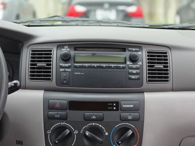 Used 2004 Toyota Corolla CE image 18