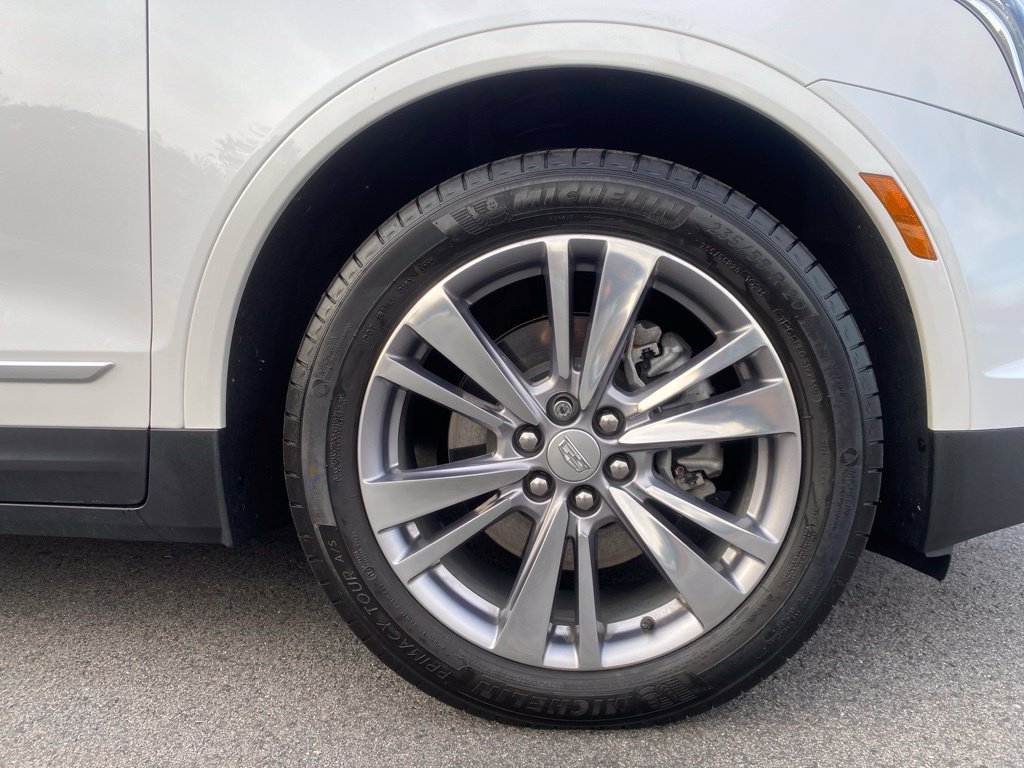 Certified 2024 Cadillac XT5 Premium Luxury AWD/4WD image 26