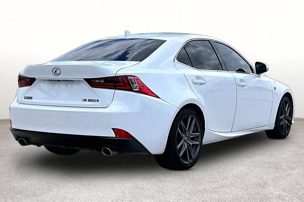 Used 2016 Lexus IS 200t w/ F Sport Package RWD image 12