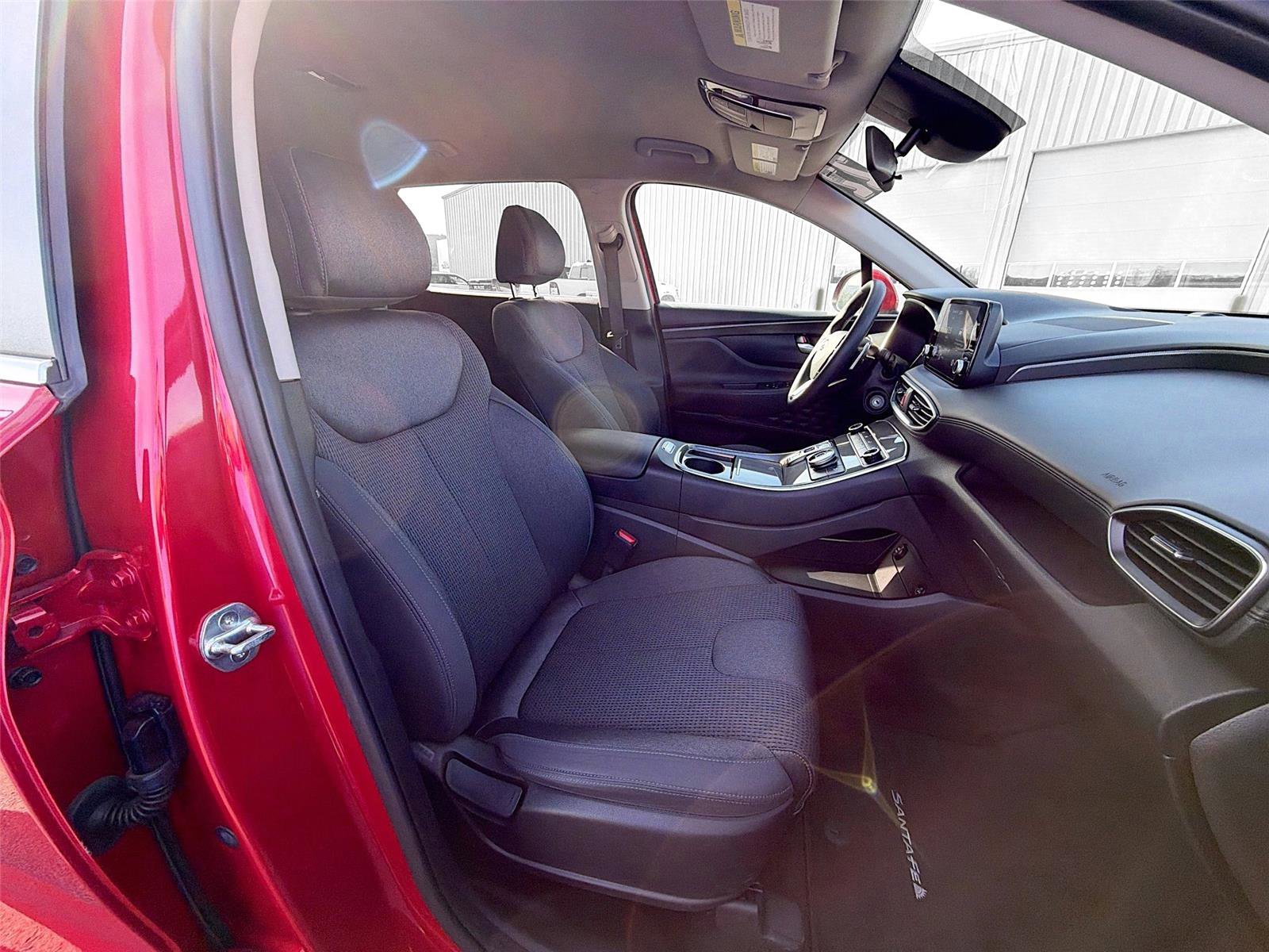 Used 2022 Hyundai Santa Fe SE image 25
