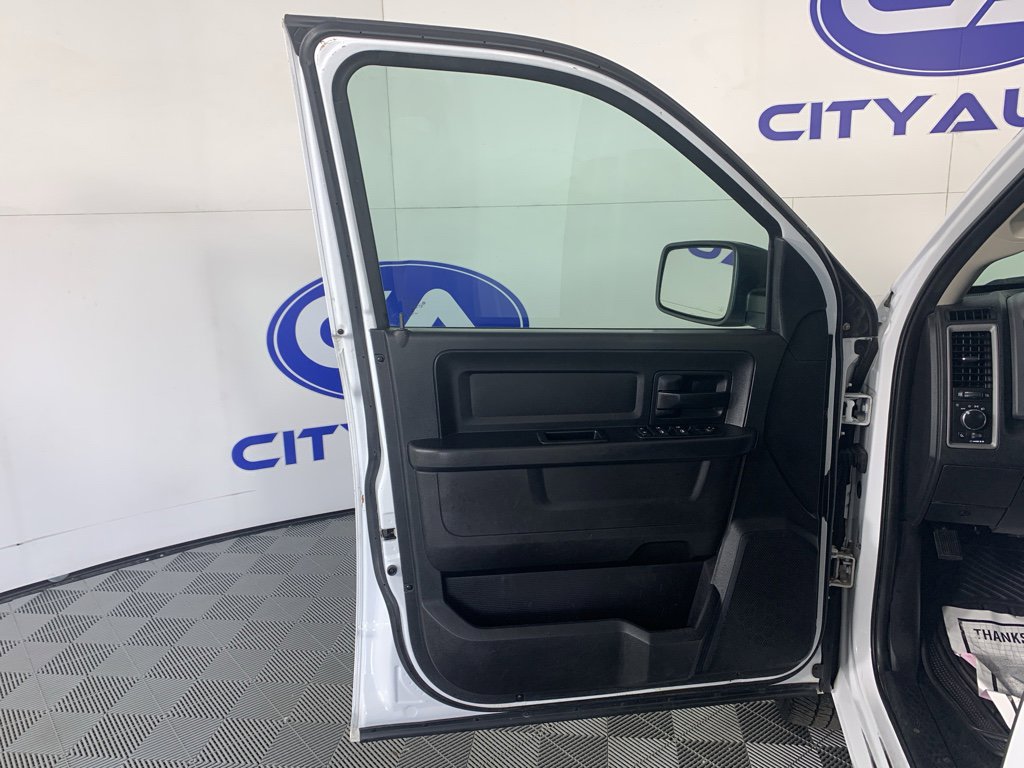 Used 2015 RAM 1500 Tradesman image 14