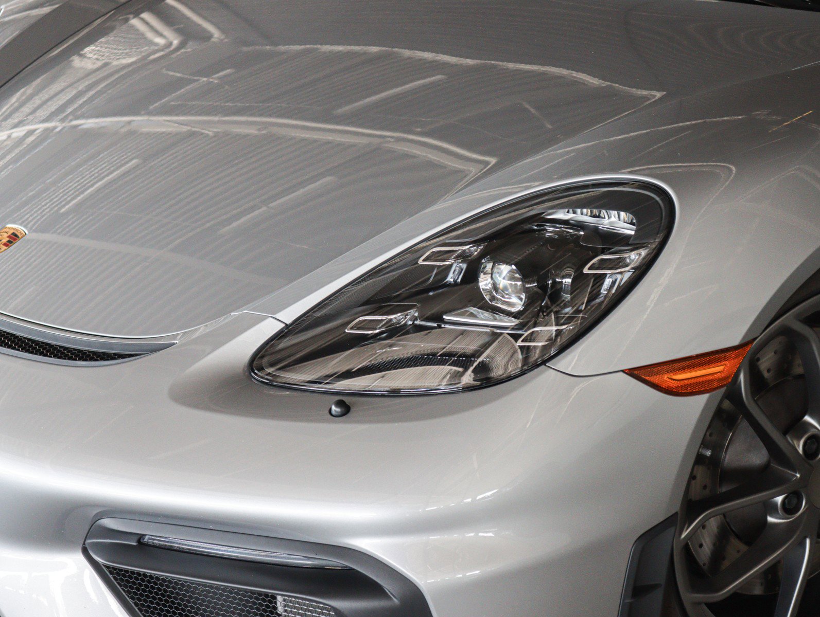Certified 2020 Porsche 718 Cayman GT4 RWD image 27