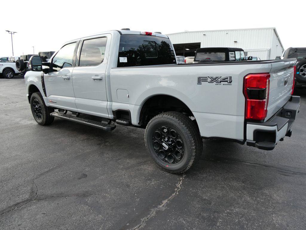 New 2026 Ford F250 Lariat w/ Black Appearance Package AWD/4WD image 8