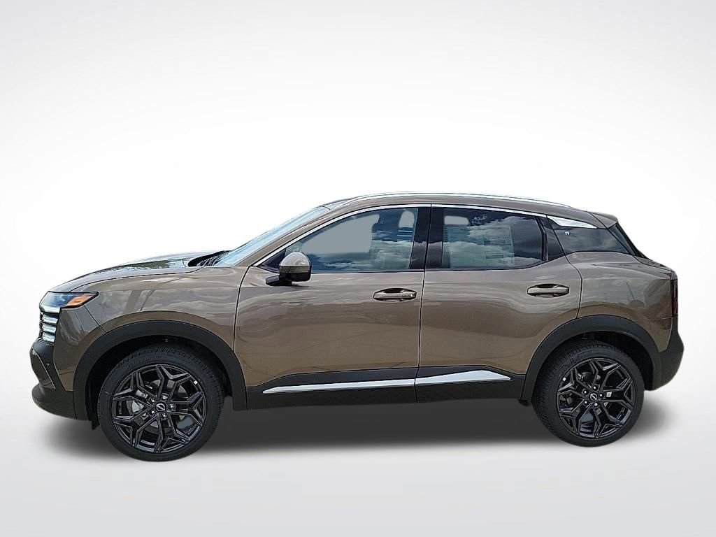 New 2025 Nissan Kicks SR w/ SR Premium Package image 2