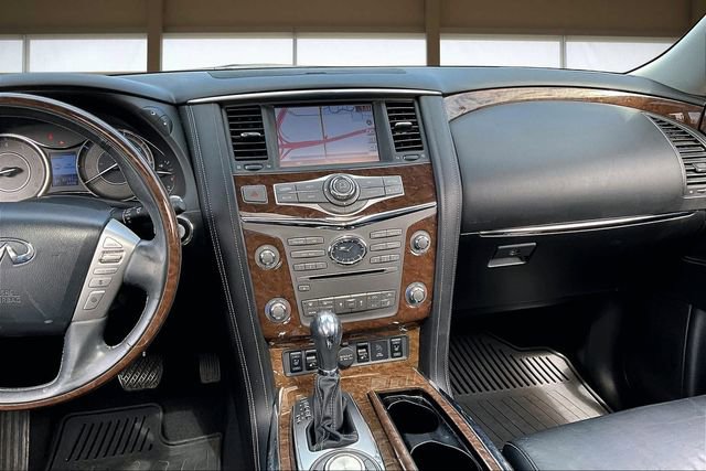 Used 2017 INFINITI QX80 4WD w/ Driver Assistance Package image 6