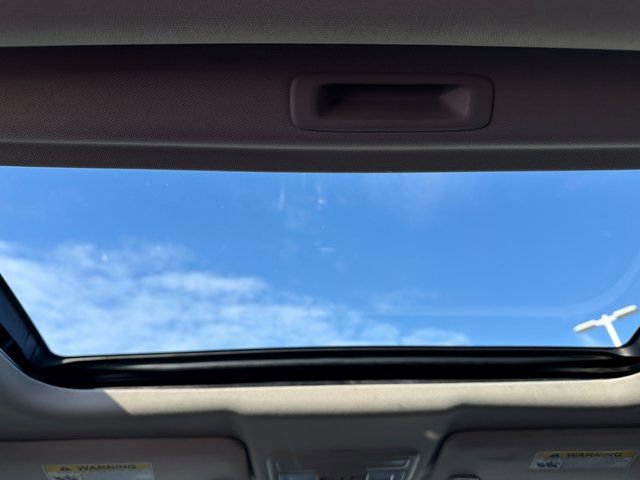 Used 2017 Honda Civic EX-L image 16