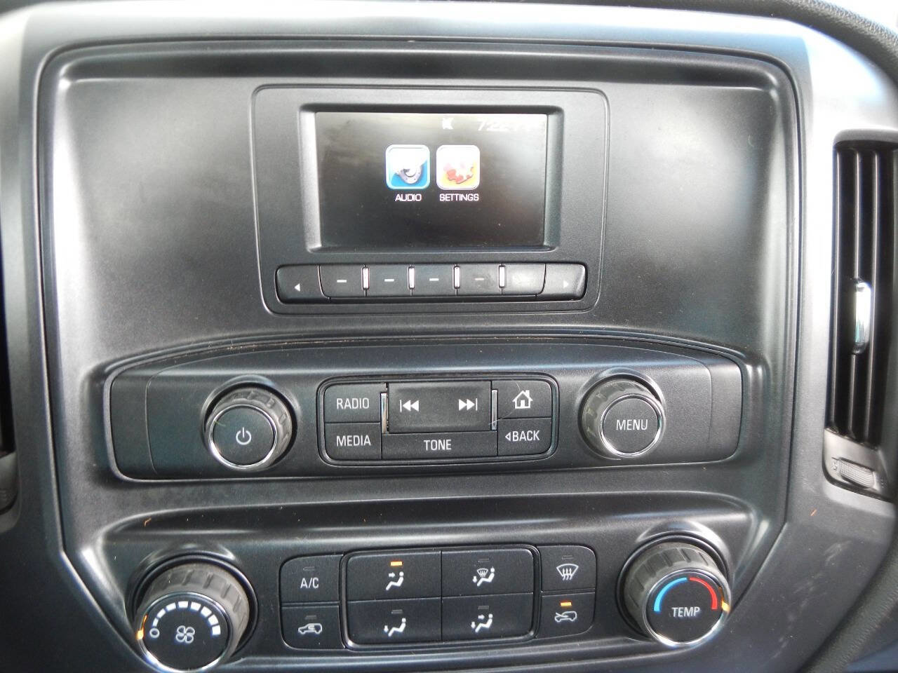 Used 2016 Chevrolet Silverado 1500 W/T w/ Trailering Package RWD image 2