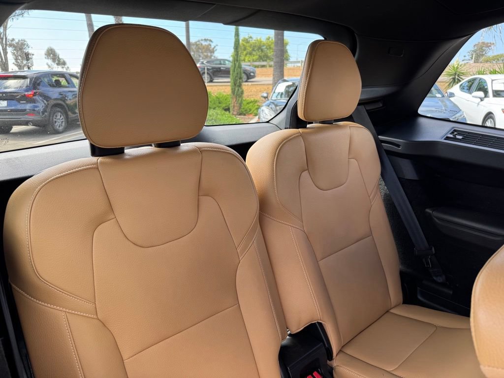 Used 2018 Volvo XC90 T6 Momentum w/ Convenience Package AWD/4WD image 20