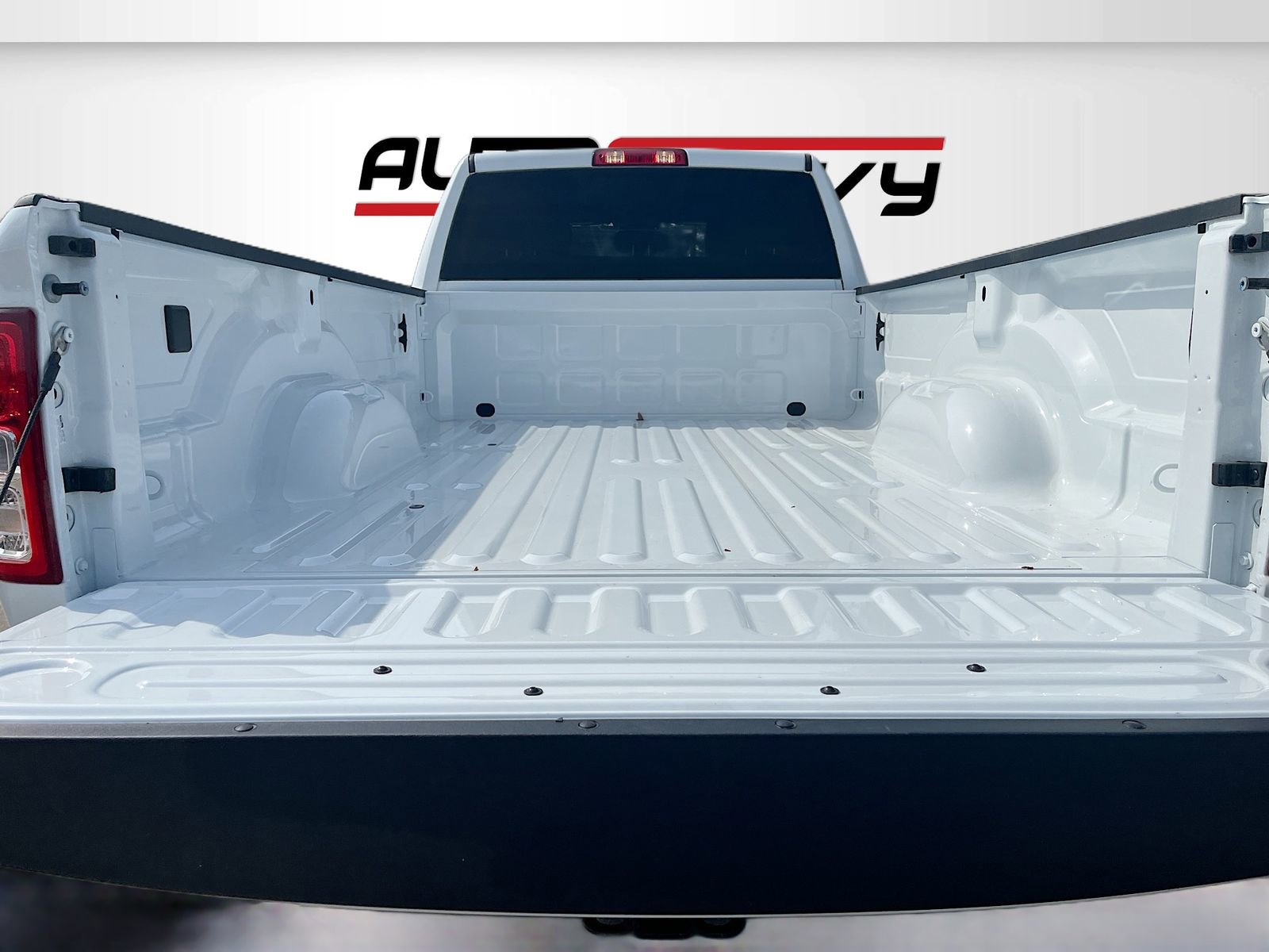 Used 2024 RAM 2500 Tradesman RWD image 24