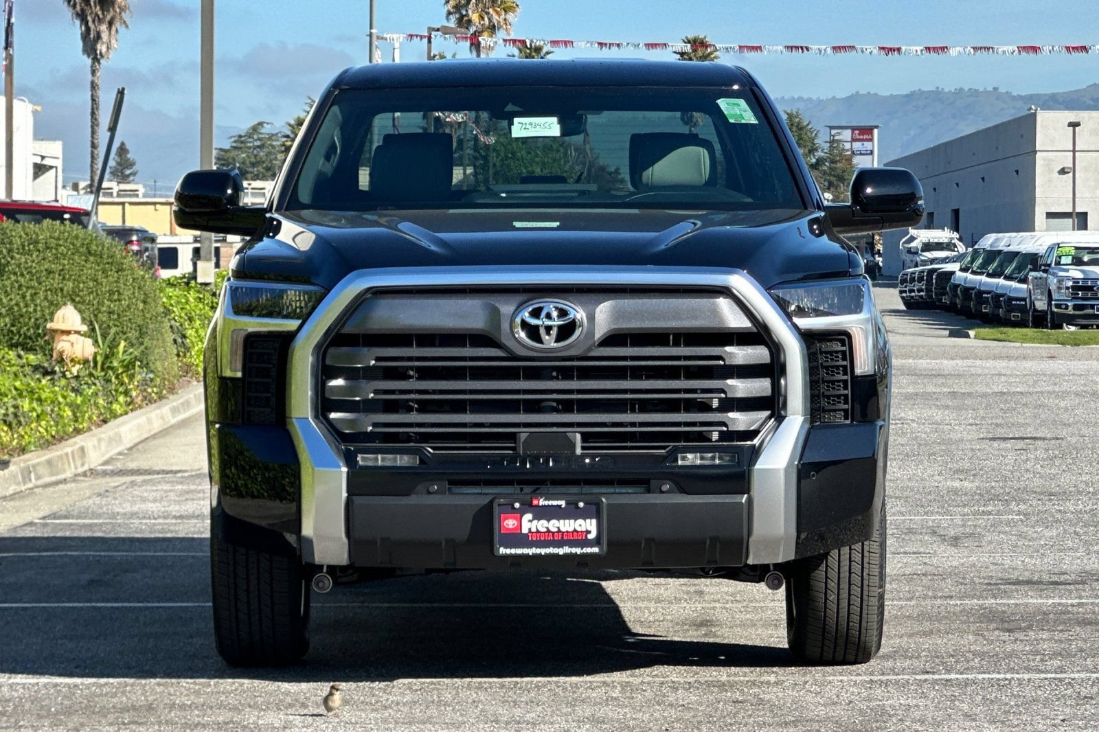 New 2026 Toyota Tundra Limited AWD/4WD image 9