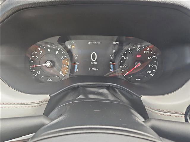 Used 2024 Jeep Compass Limited image 11