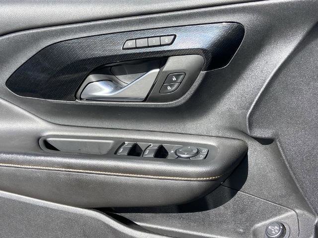 Used 2022 GMC Terrain AT4 w/ Infotainment Package II image 19