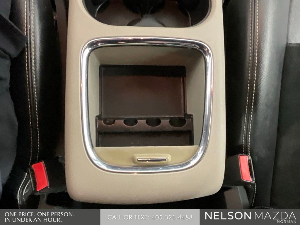 Used 2018 Dodge Grand Caravan SXT image 39