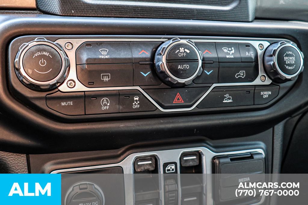 Used 2021 Jeep Wrangler Unlimited Sahara image 43