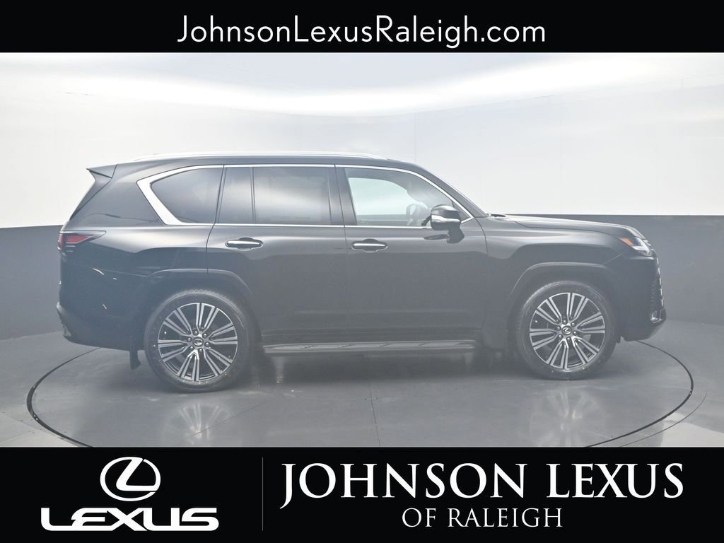 New 2026 Lexus LX 700h Luxury image 6