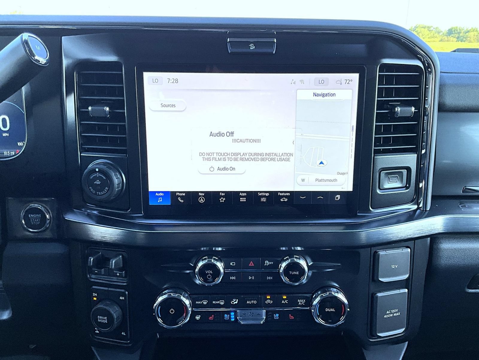 New 2026 Ford F250 Lariat w/ Lariat Premium Package AWD/4WD image 13