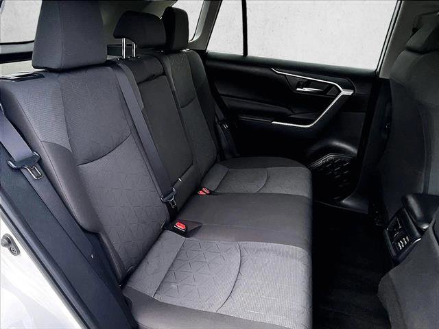 Used 2022 Toyota RAV4 XLE FWD image 29