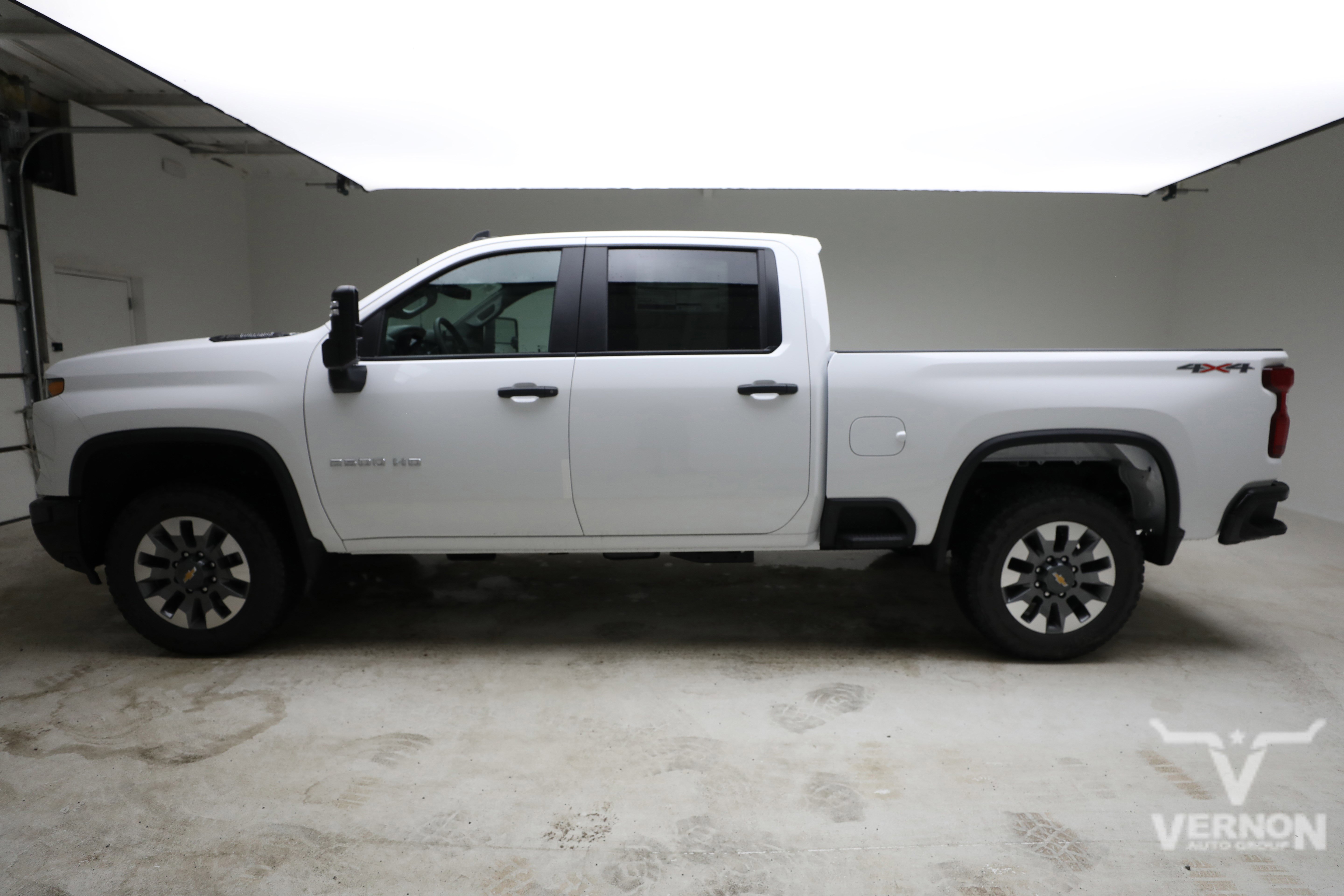 New 2026 Chevrolet Silverado 2500 Custom w/ Custom Value Package AWD/4WD image 2