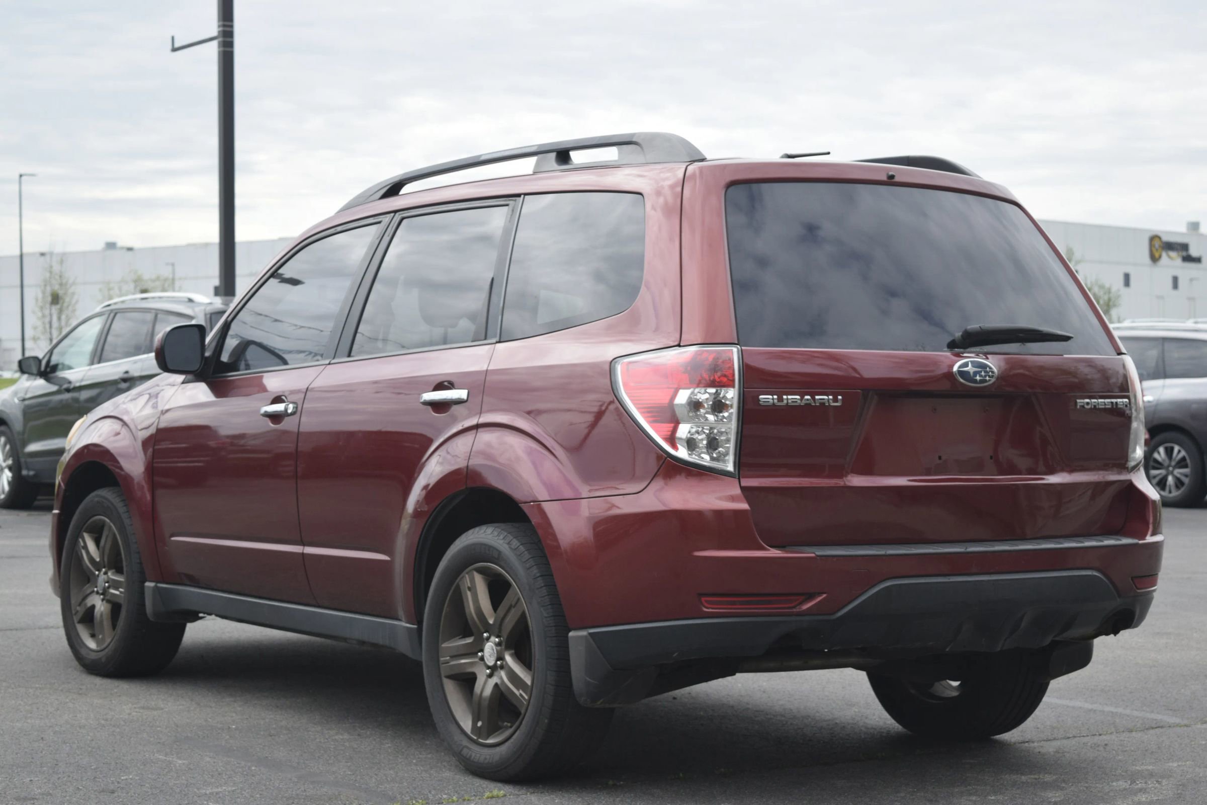 Used 2009 Subaru Forester 2.5X Limited w/ Popular Equipment Group 4A image 2