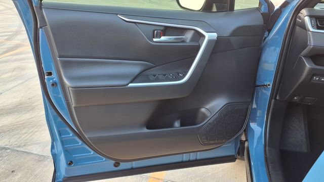 Used 2024 Toyota RAV4 SE AWD/4WD image 12
