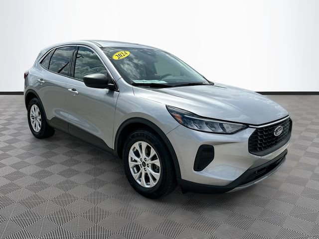Used 2024 Ford Escape Active image 3