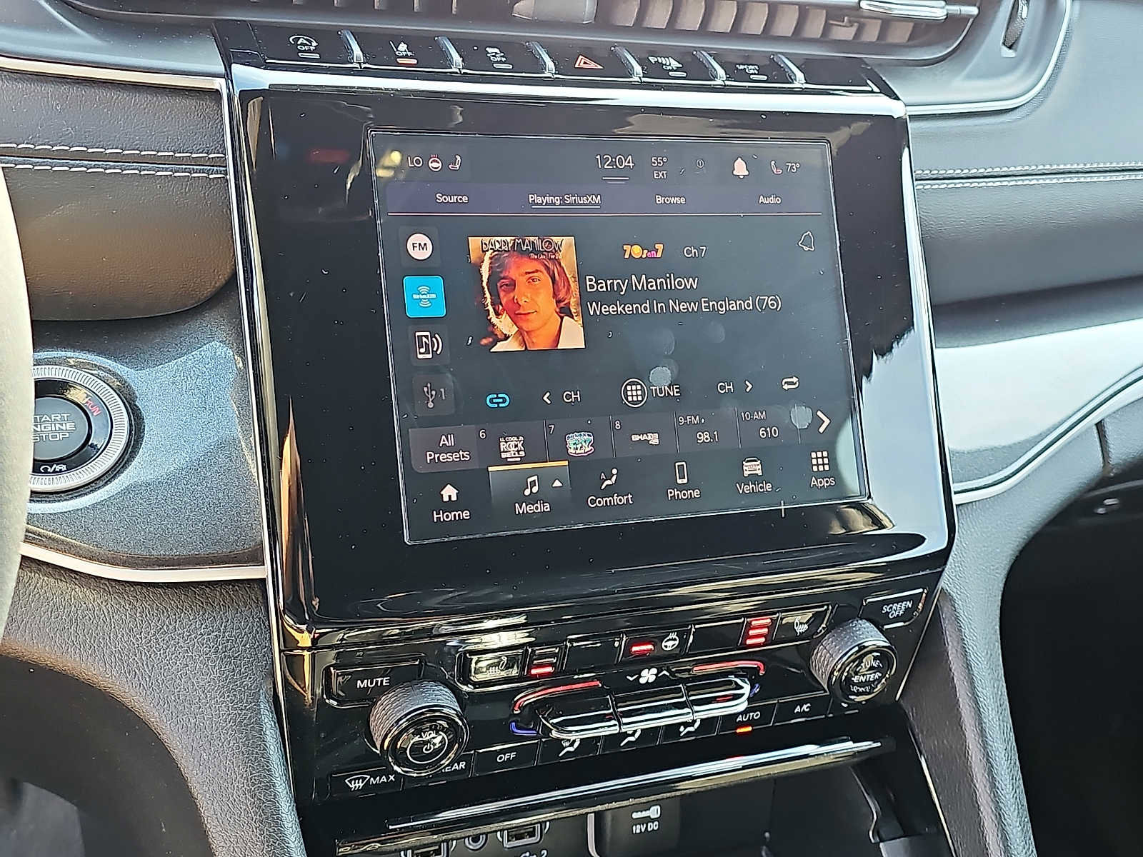 Used 2023 Jeep Grand Cherokee Altitude image 17