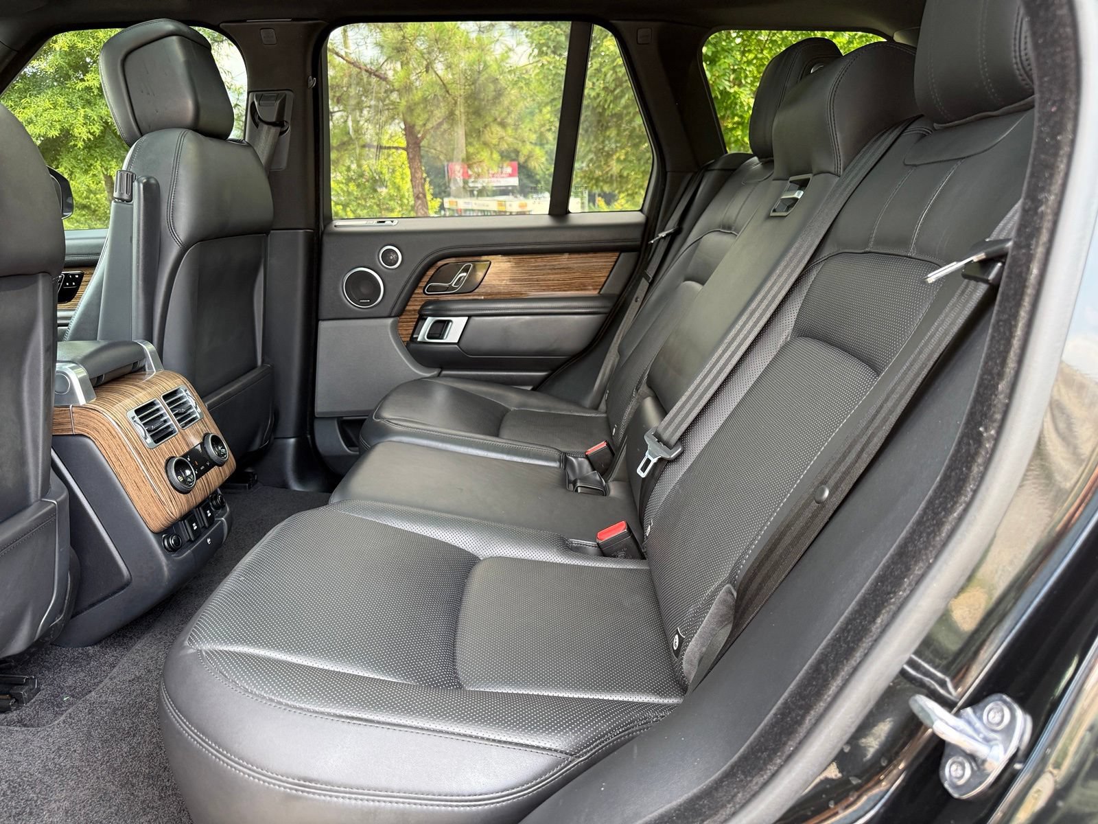 Used 2019 Land Rover Range Rover HSE AWD/4WD image 40