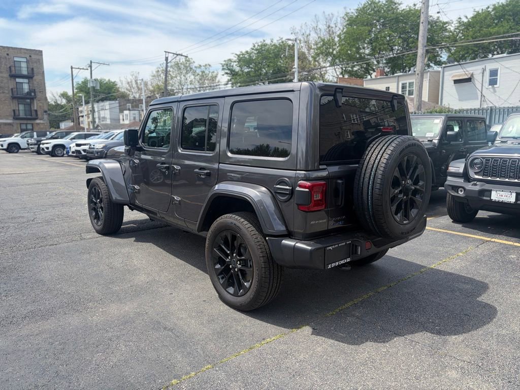 Certified 2025 Jeep Wrangler Unlimited Sahara w/ Safety Group AWD/4WD image 5