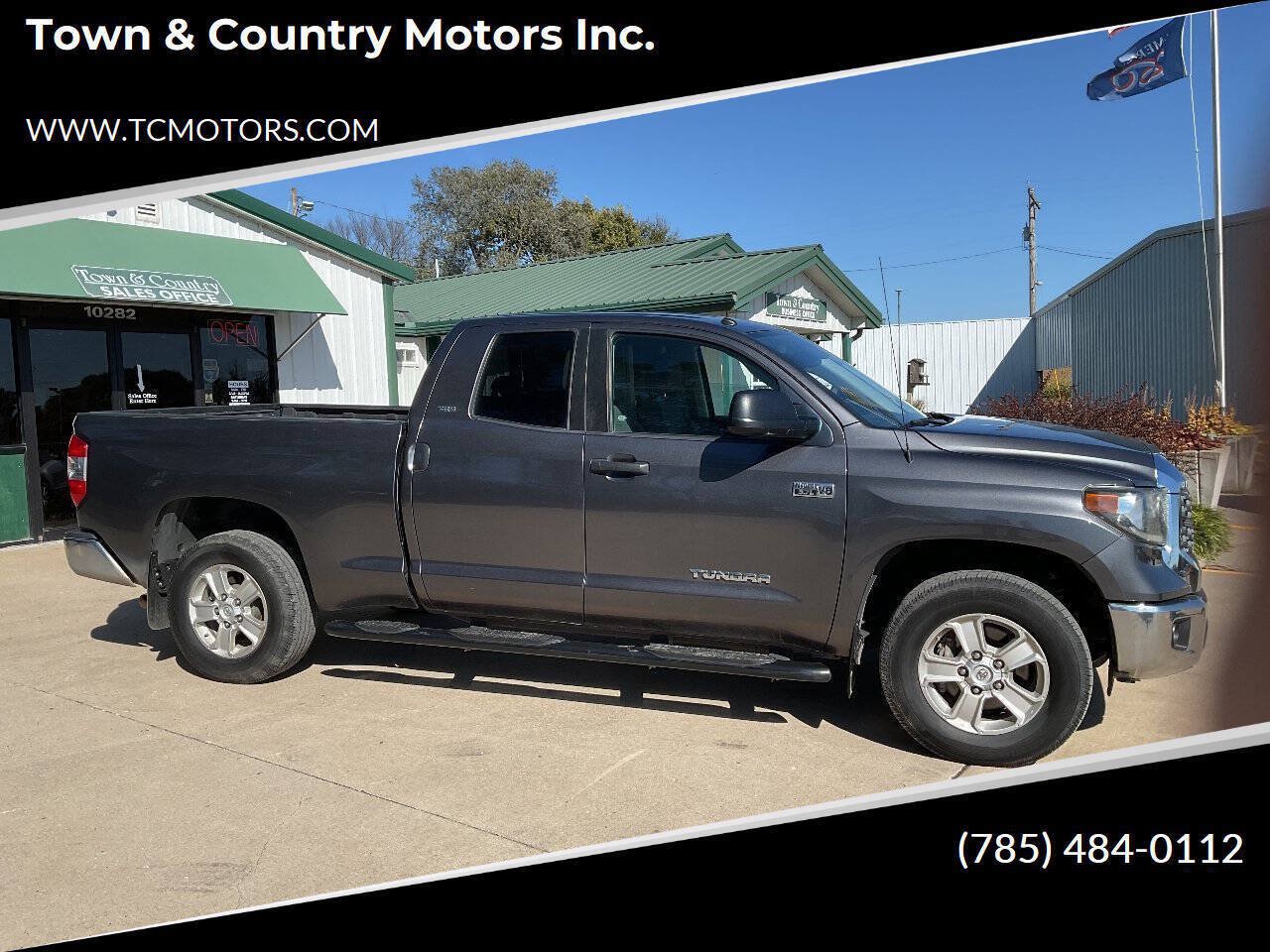 Used 2019 Toyota Tundra SR5 AWD/4WD image 1