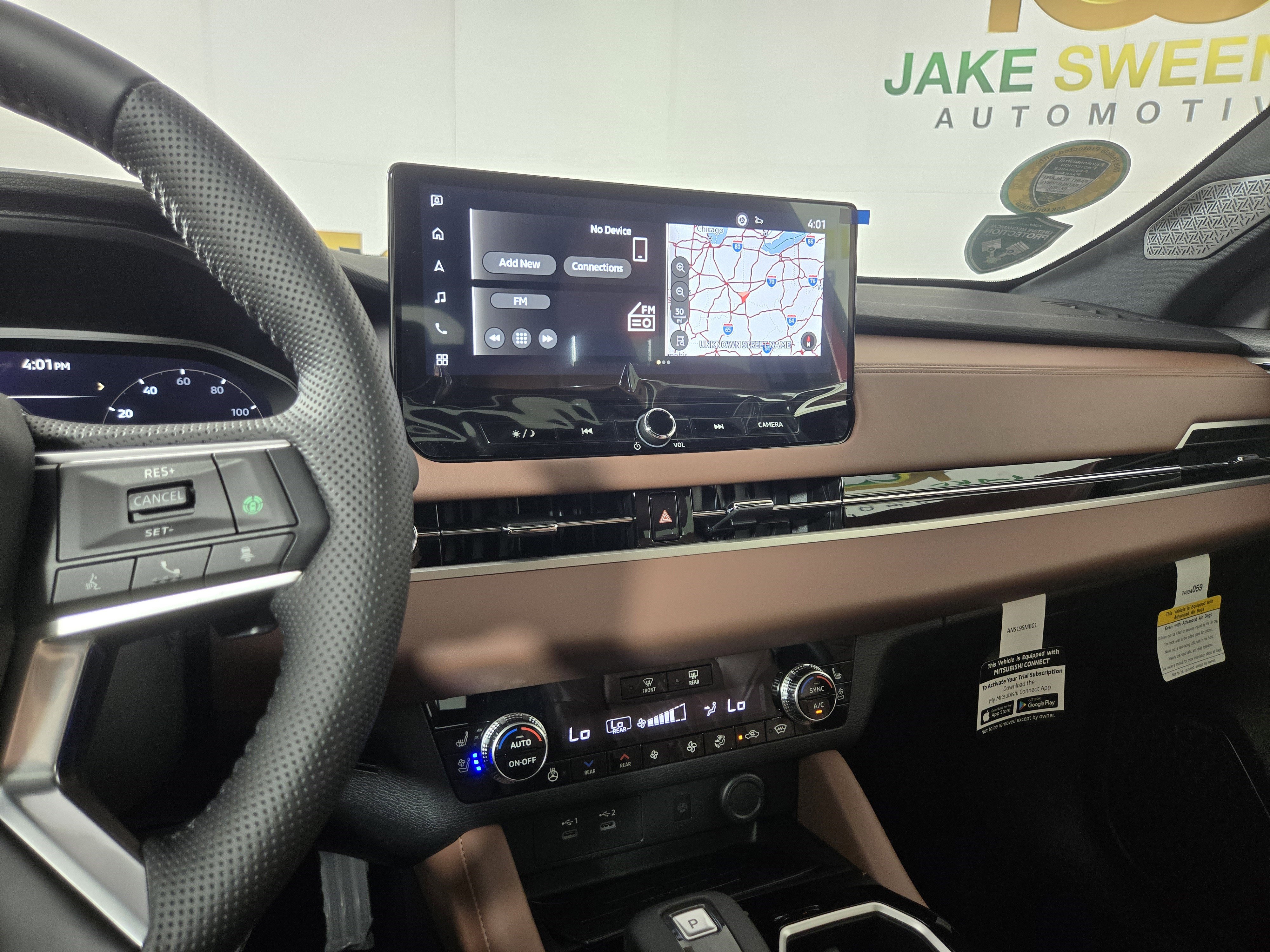 New 2025 Mitsubishi Outlander SEL image 22