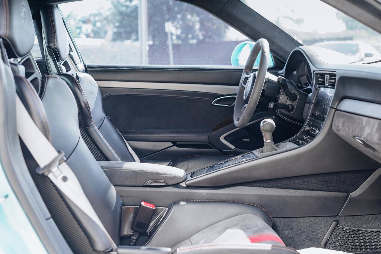 Used 2018 Porsche 911 GT3 RWD image 9
