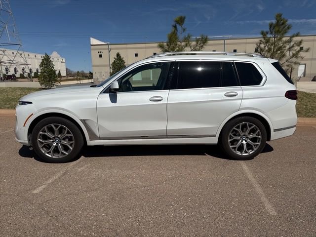 Used 2024 BMW X7 xDrive40i image 4