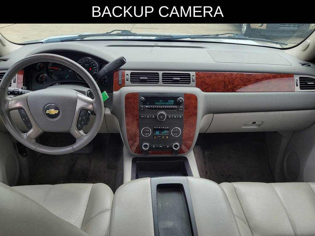 Used 2012 Chevrolet Tahoe LT w/ Luxury Package AWD/4WD image 8