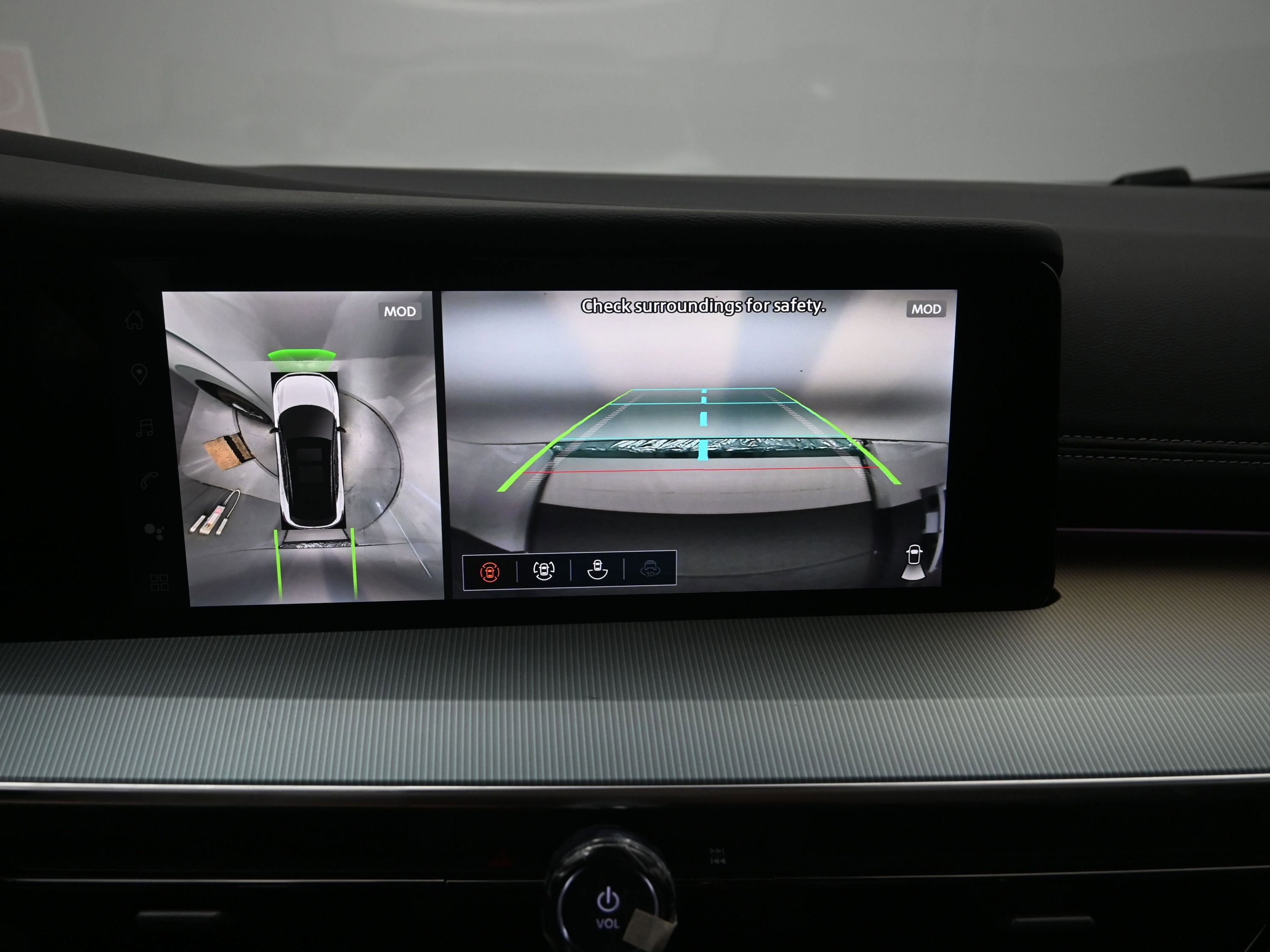 New 2025 Nissan Murano SL w/ Cargo Package image 16