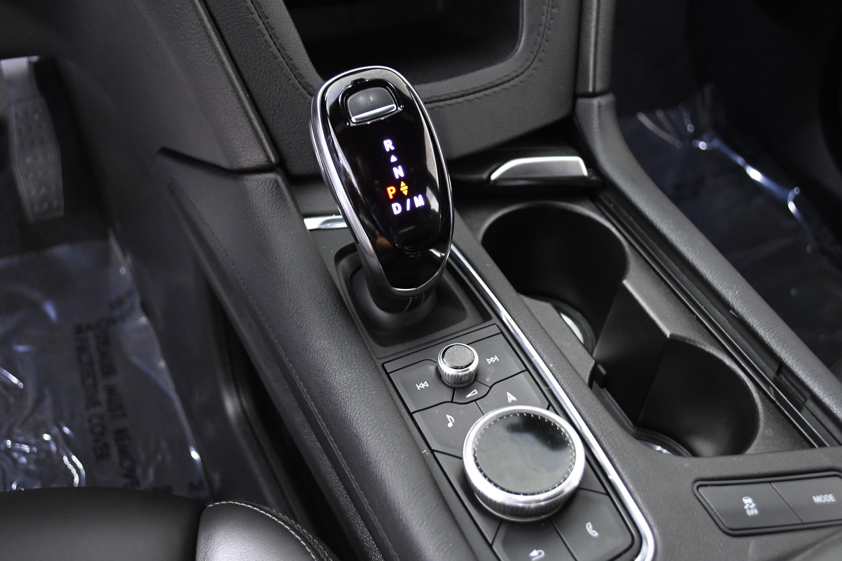 Used 2024 Cadillac XT5 Premium Luxury image 14