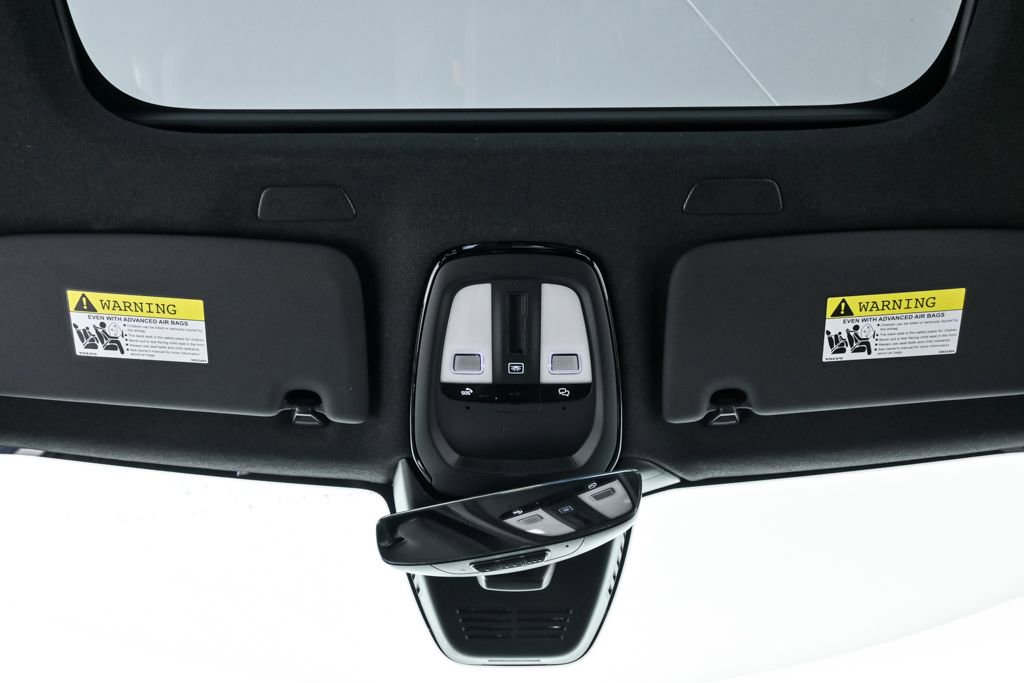 Certified 2024 Volvo XC40 Recharge Plus w/ Protection Package Premier image 20