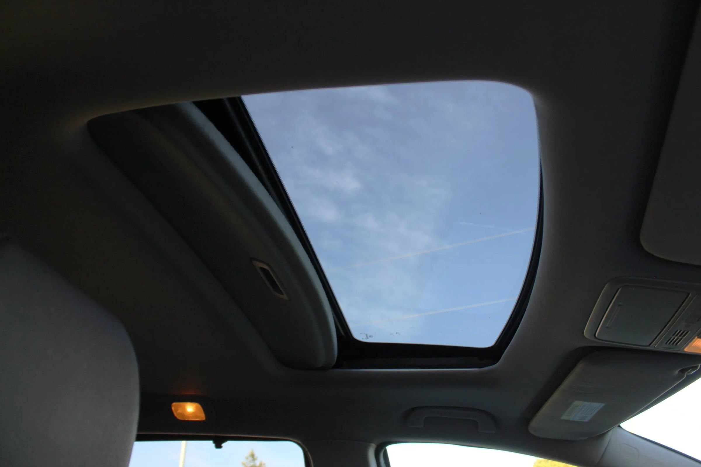 Used 2017 Honda Odyssey EX-L image 25