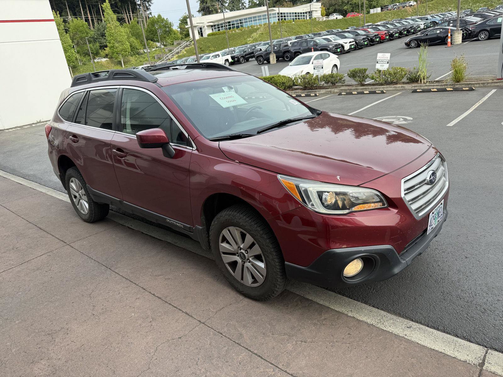 Used 2015 Subaru Outback 2.5i Premium AWD/4WD image 6