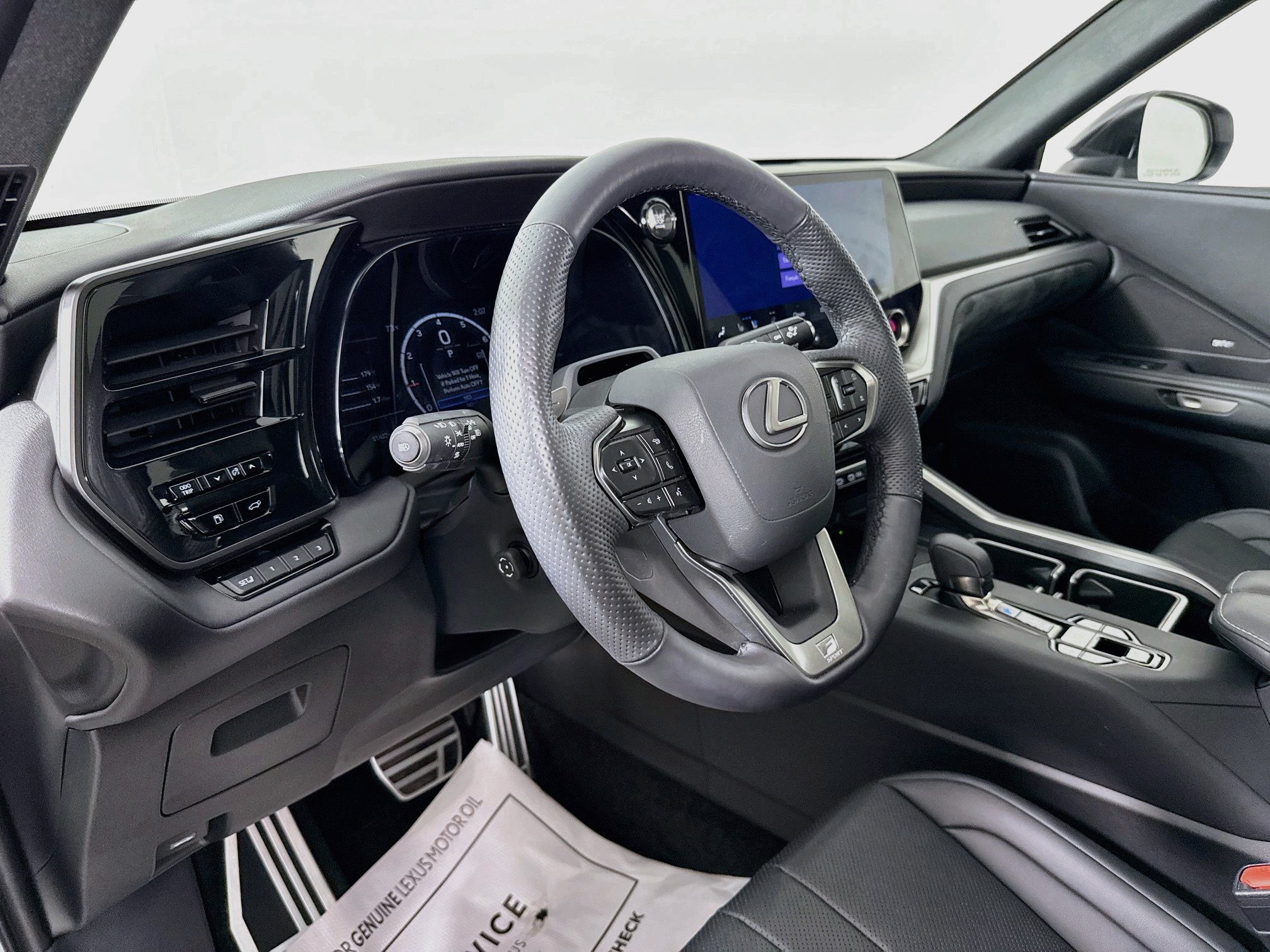 Certified 2025 Lexus TX 350 AWD w/ Technology Package image 9