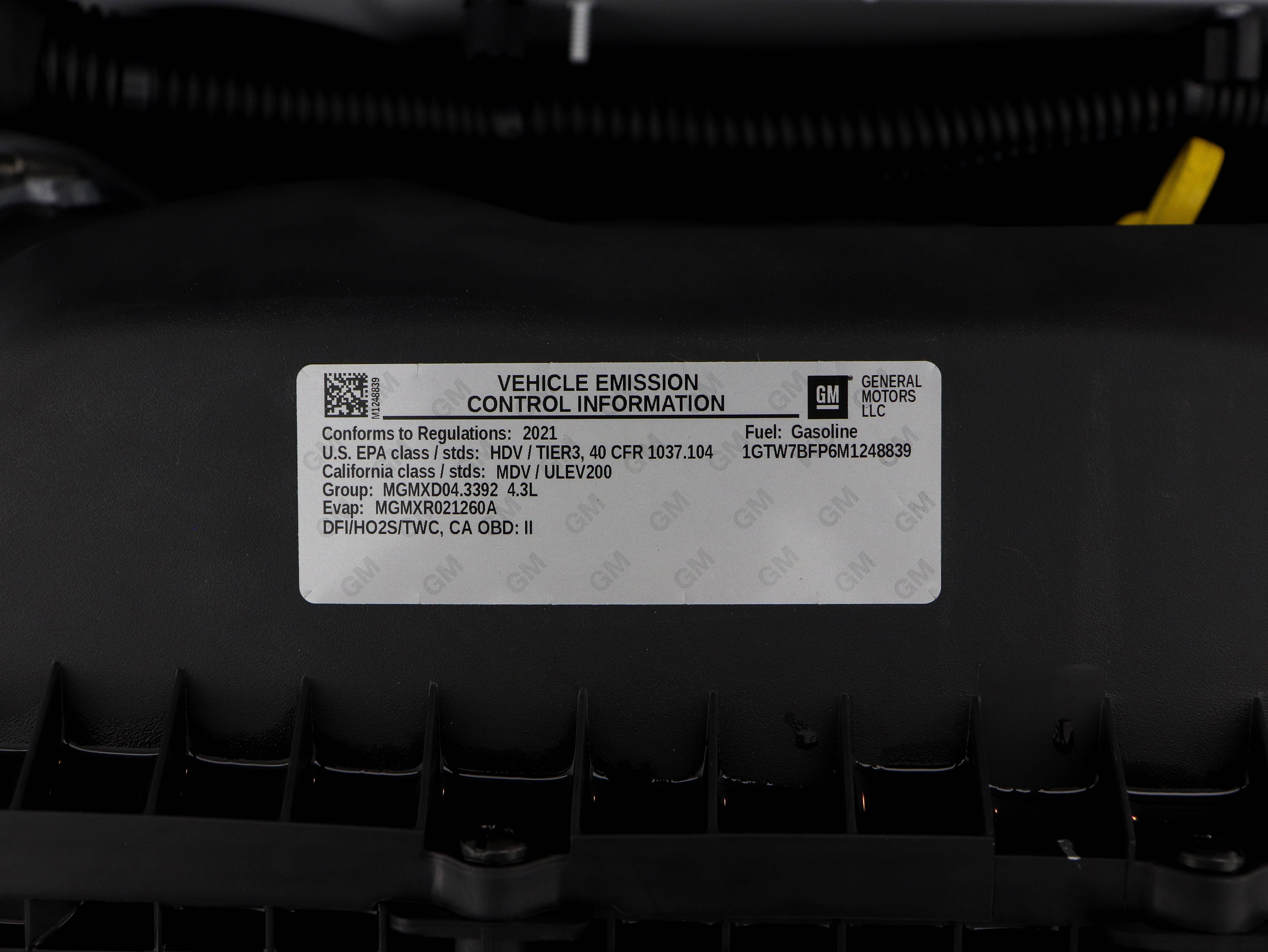 Used 2021 GMC Savana 2500 Extended w/ Driver Convenience Package image 30